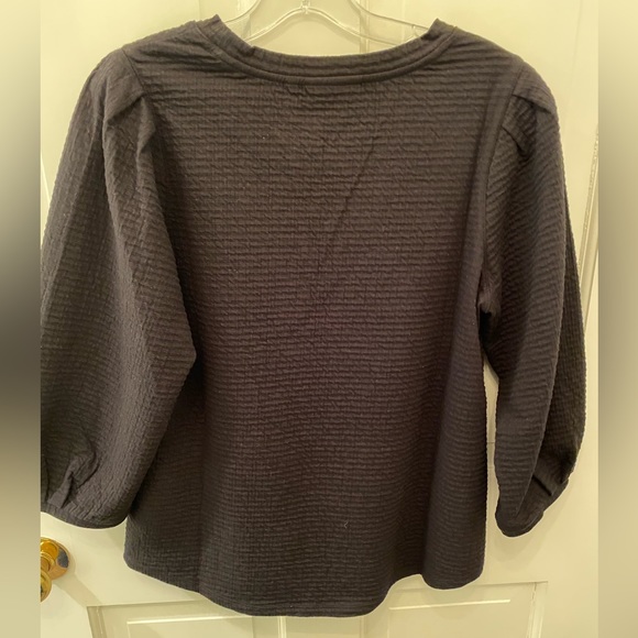 Chico’s Textured Jacquard Top • Size 1 • Zynergy Top - Picture 7 of 11